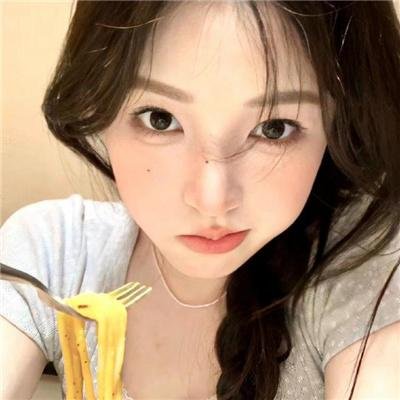 黑玫瑰公寓